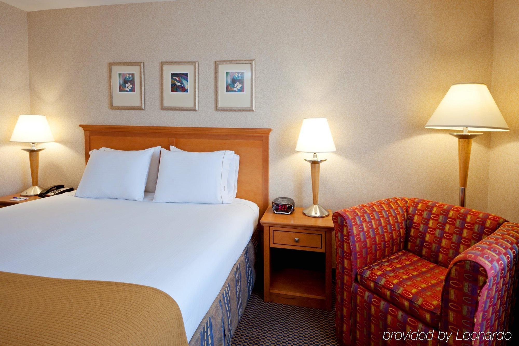 Holiday Express Brooklyn, An Ihg