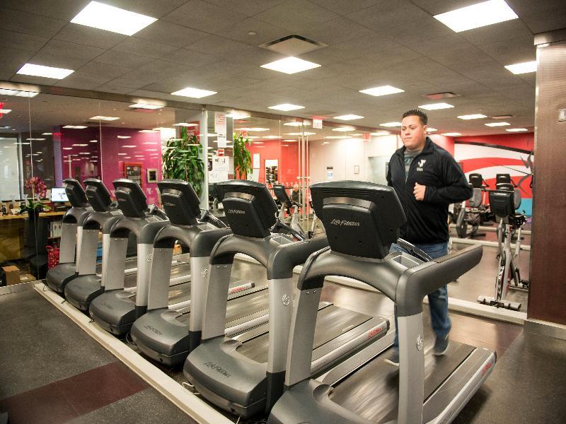 Vanderbilt Ymca Hostel *