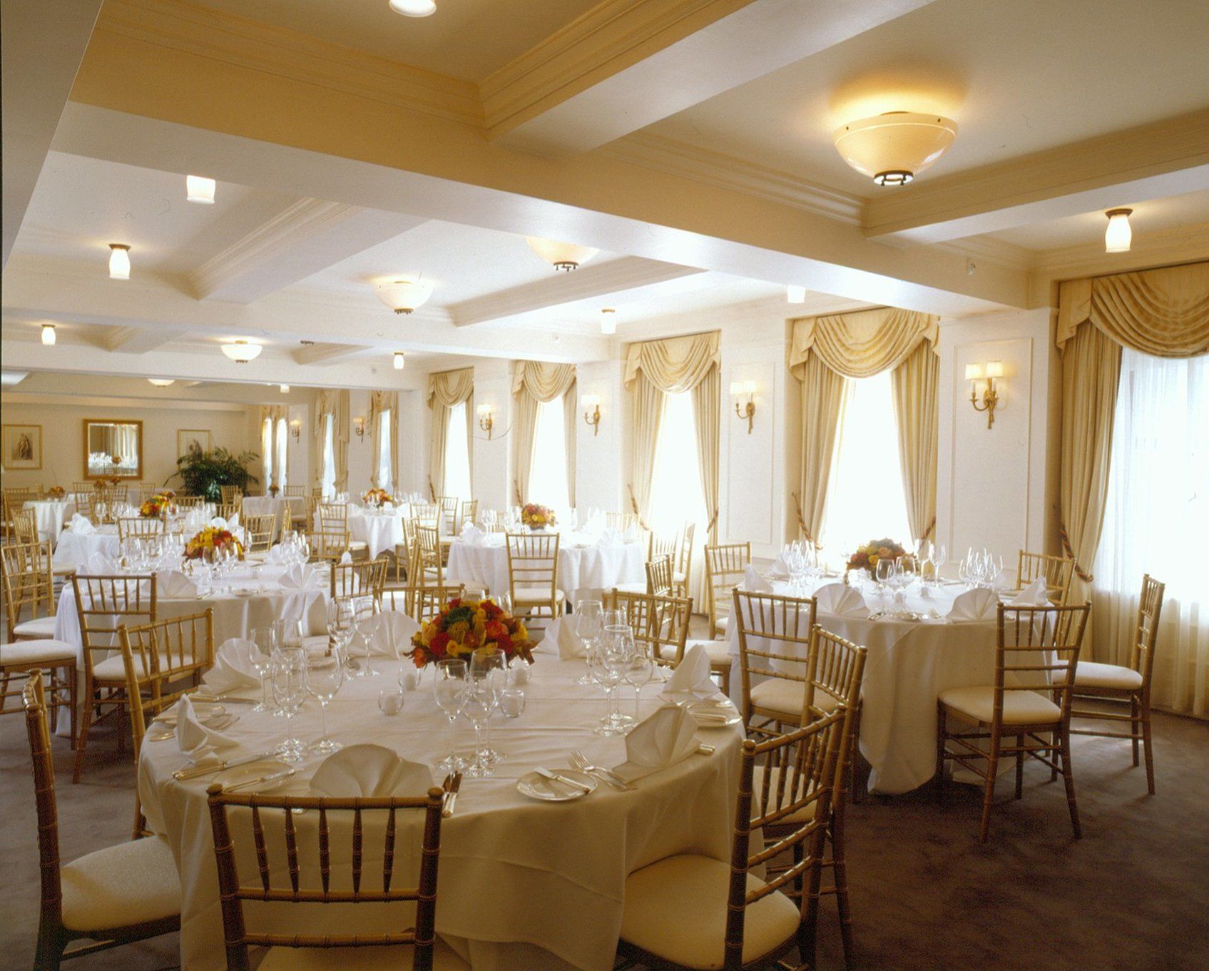 Hotel Plaza Athenee 5*