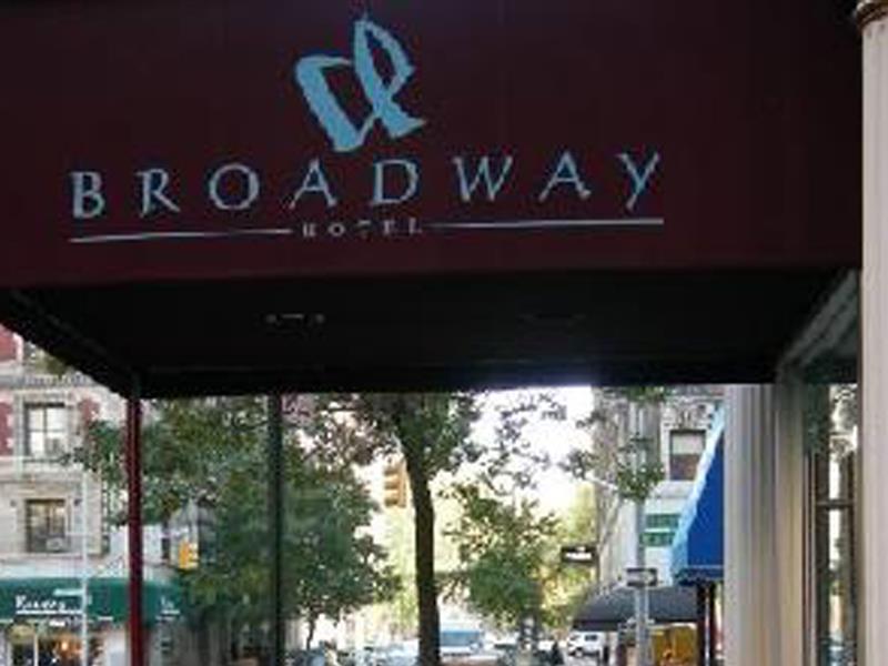Hostel Broadway &