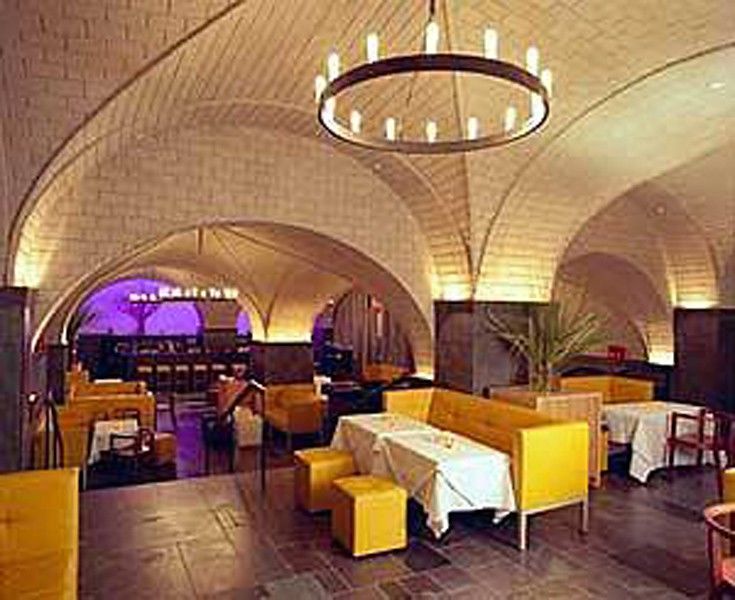 Bryant Park 4*
