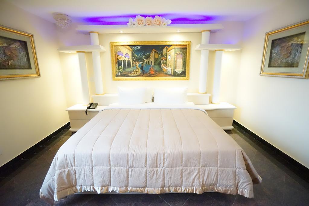 Paris 3*