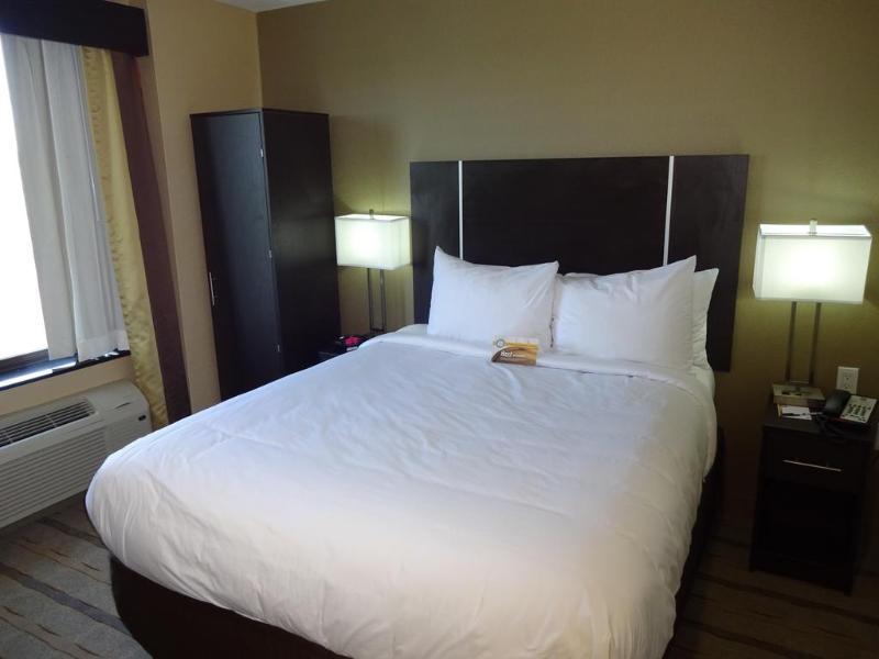 Hotel Quality Near Sunset Park