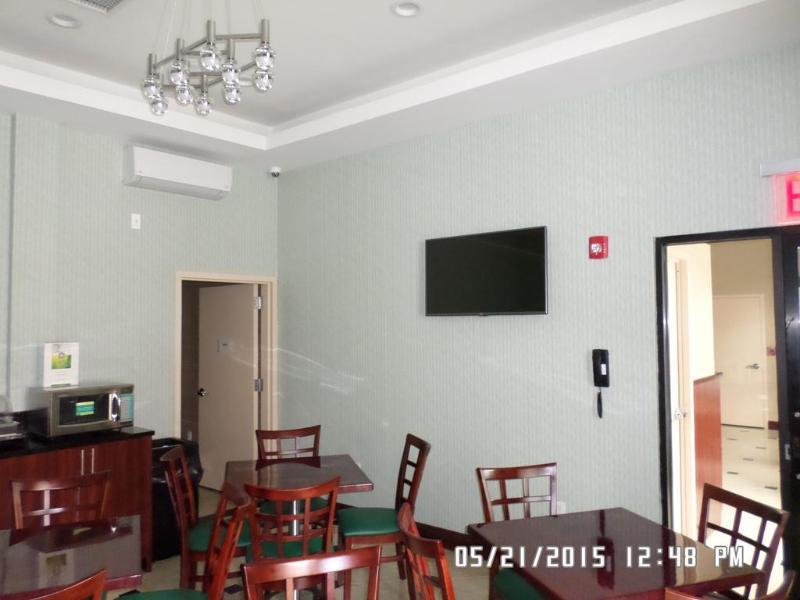 Hotel Quality Near Sunset Park 3*