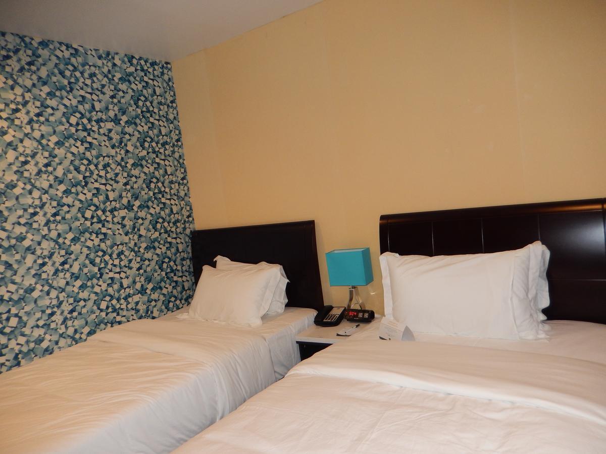 Quality Near Sunset Park Hotel