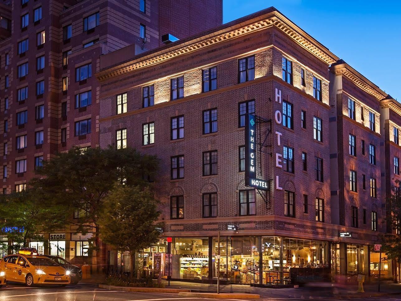 The Moore Hotel 4*