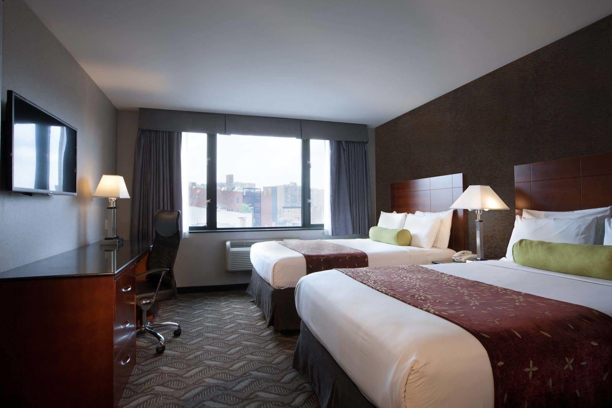 Sumner Hotel 3*