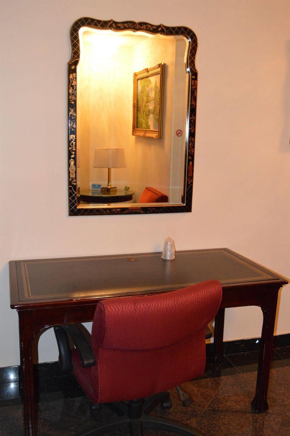 Hotel Paris