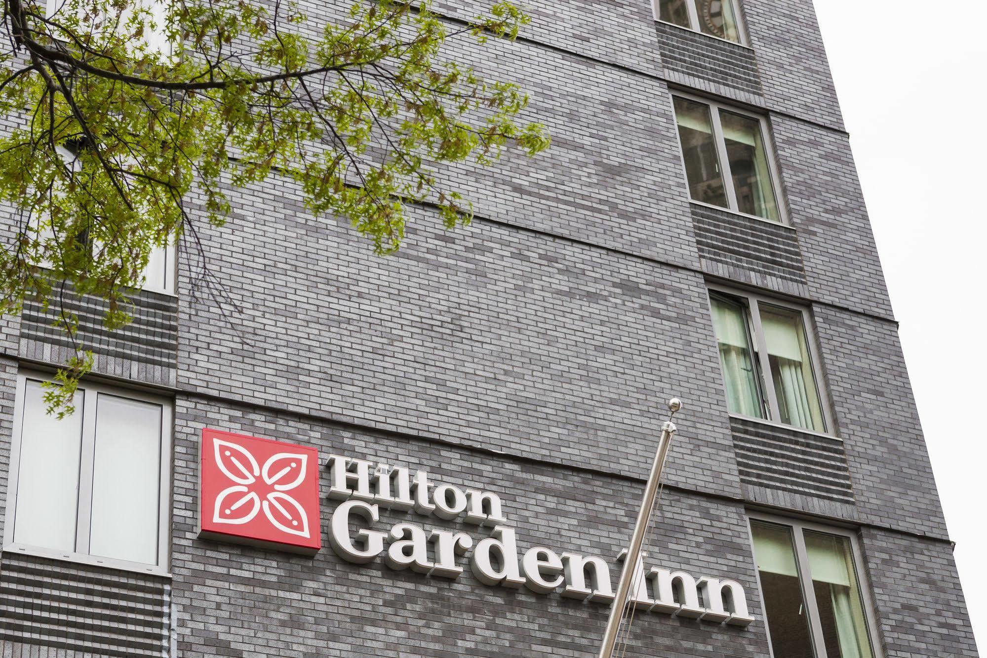 Hotel Hilton Garden Long Island 3*