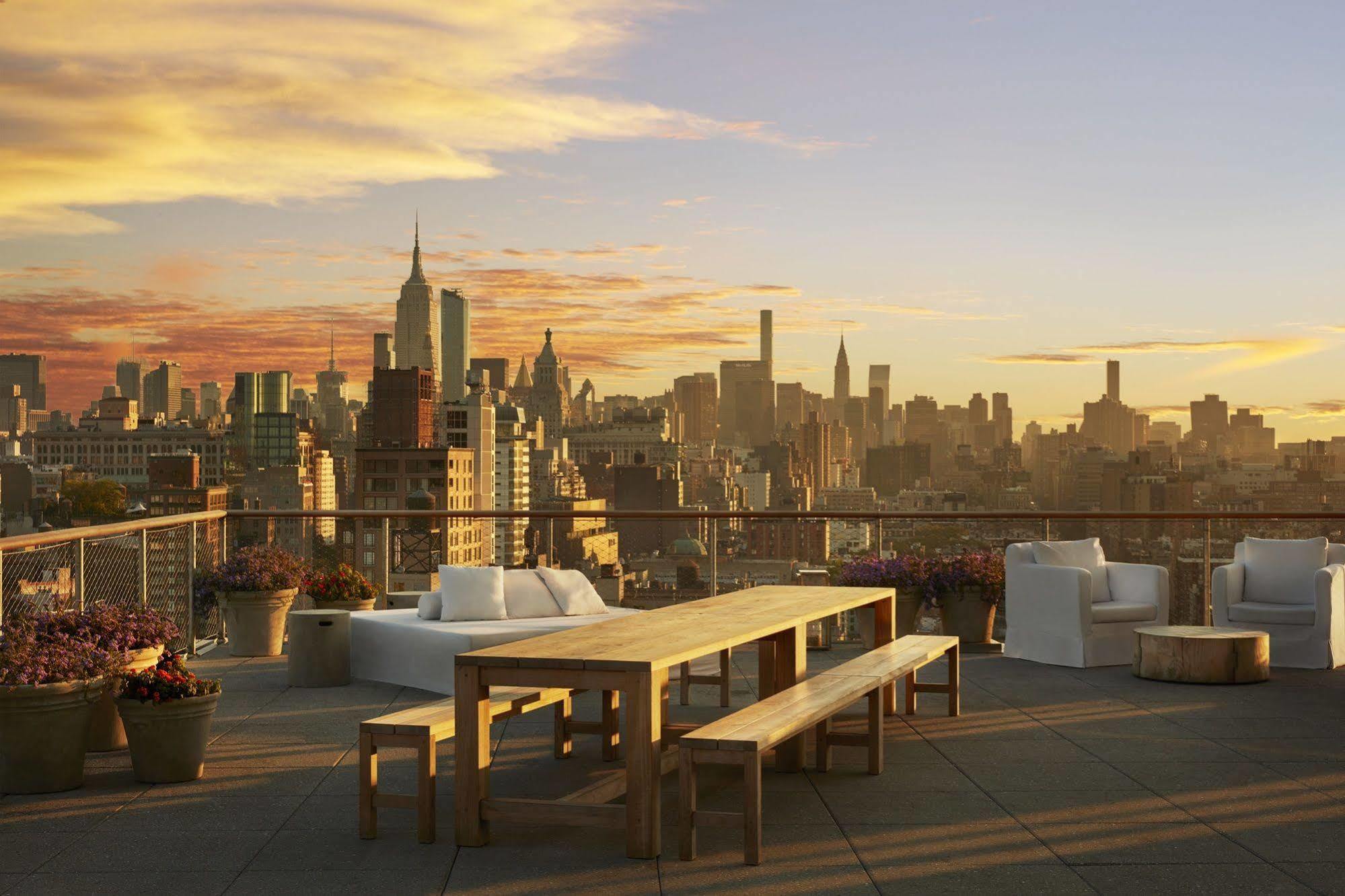 Public 4* New York
