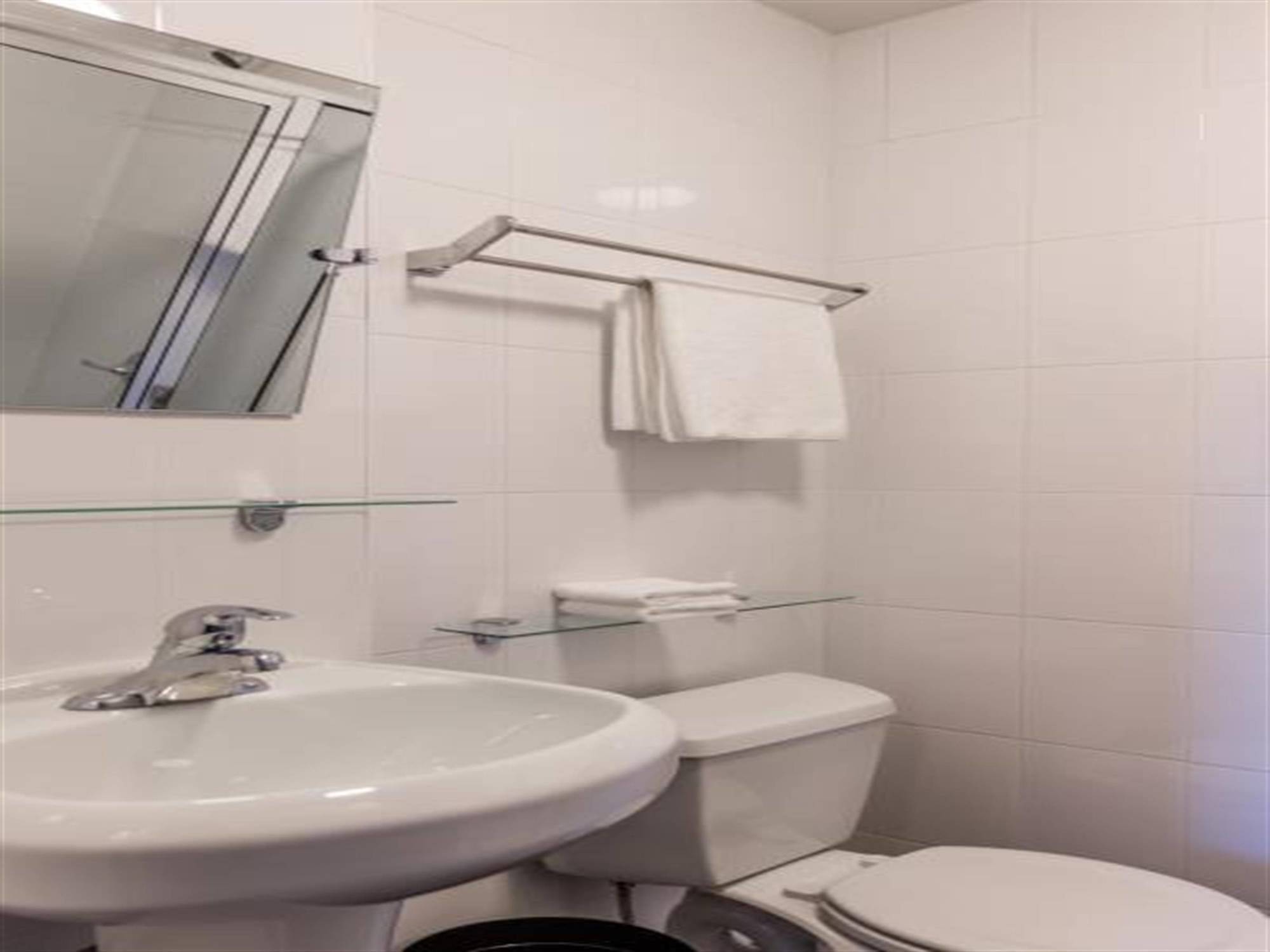 Gasthof The Park Ave North 3*