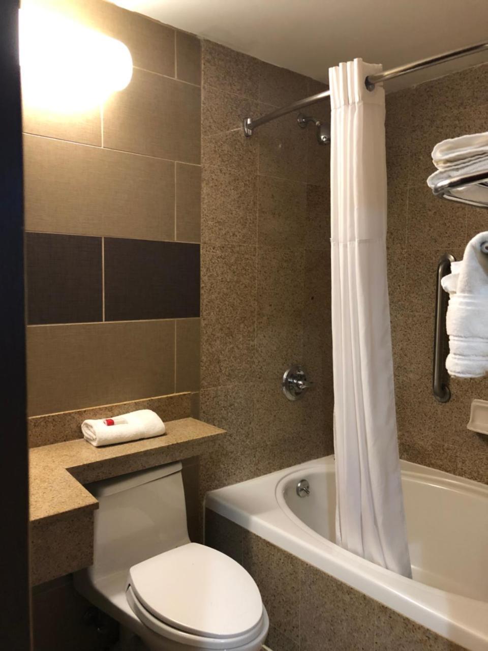 Days By Wyndham Brooklyn New York