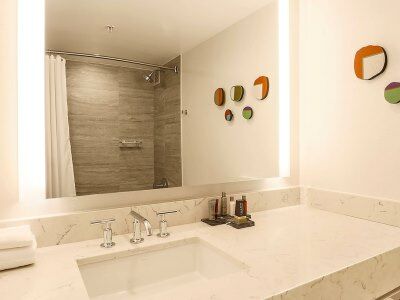 Laguardia Airport Marriott New York