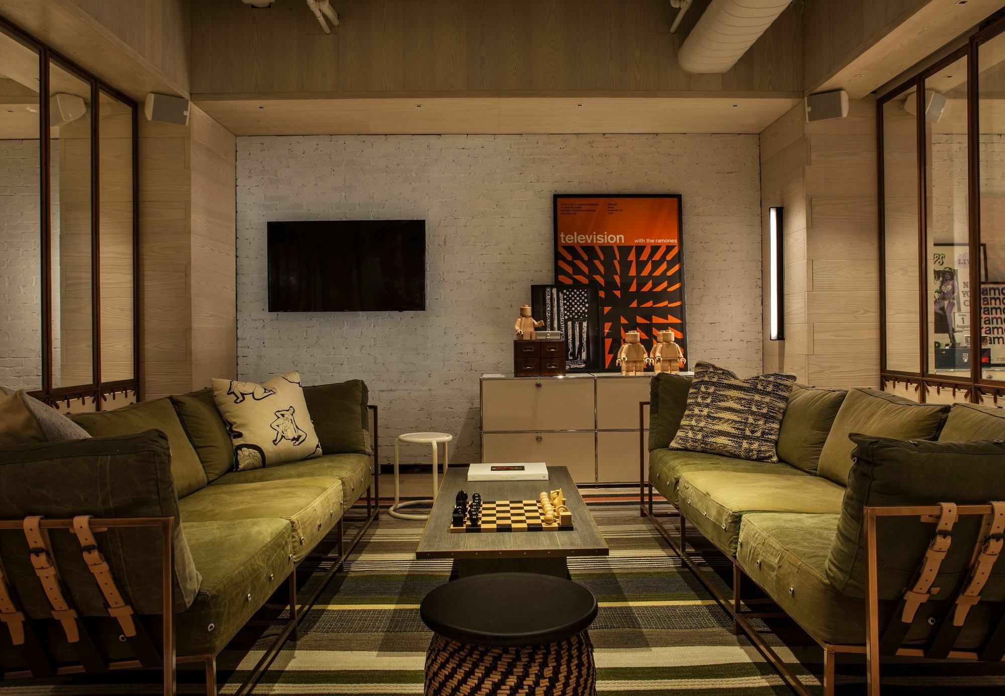 Moxy Nyc Times Square 4* New York