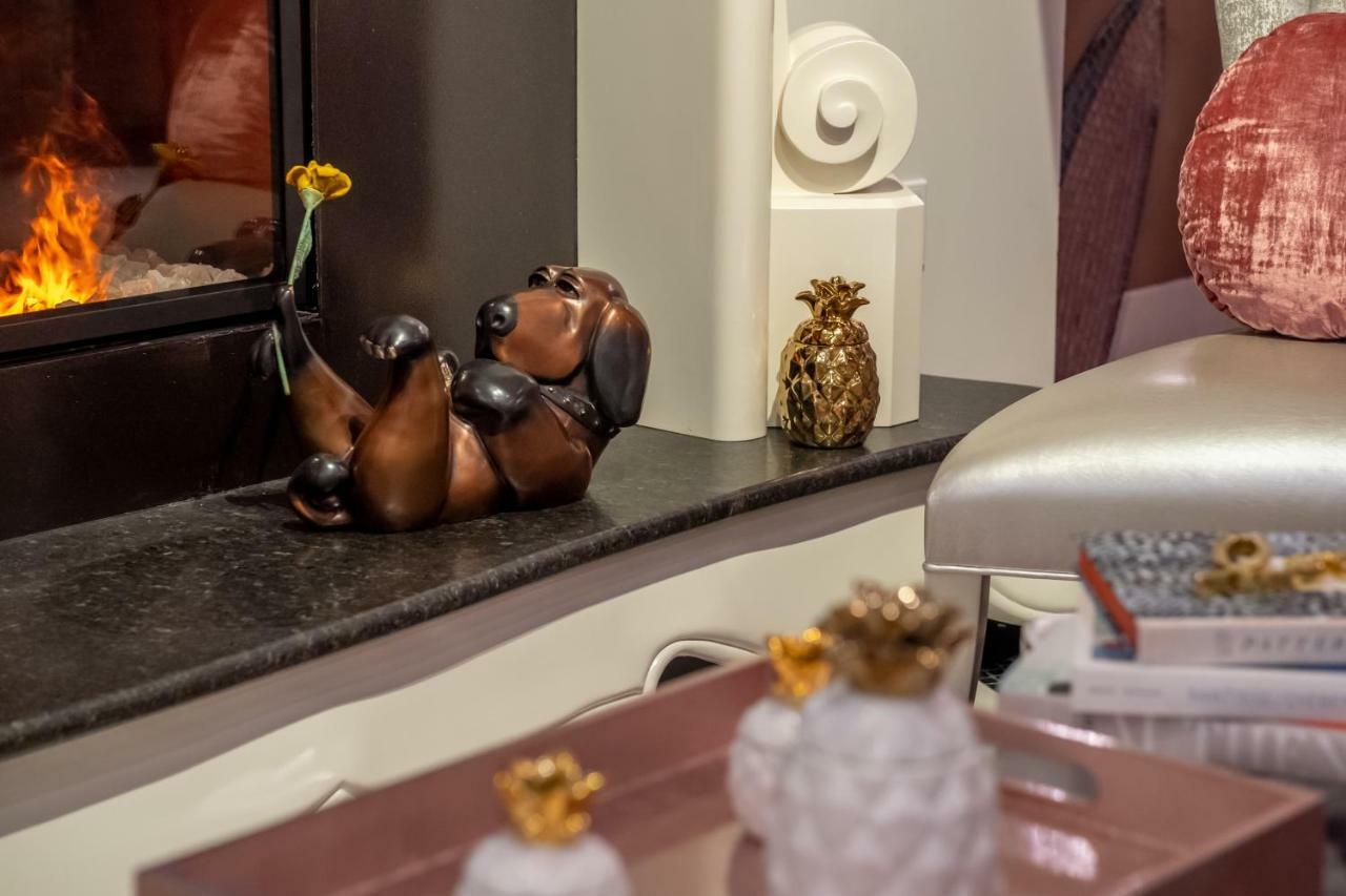 Staypineapple, An Artful Hotel, Midtown Hotel