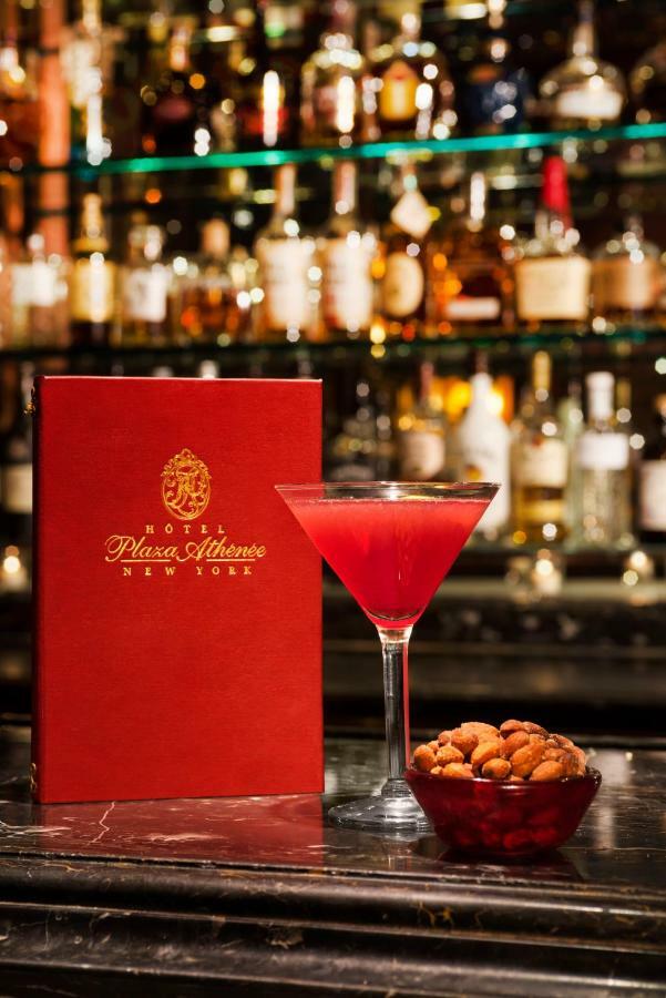 Plaza Athenee Hotel