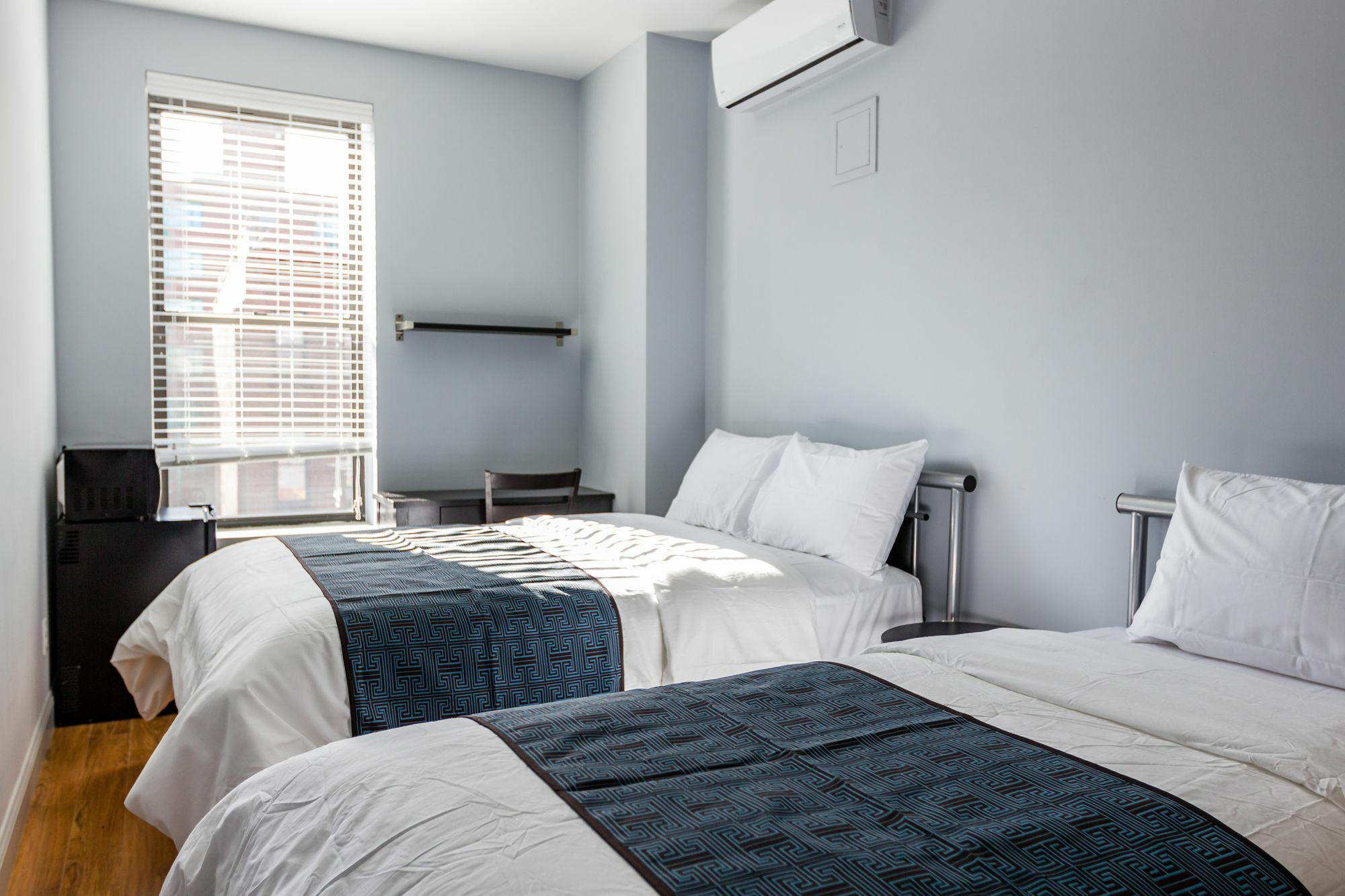 Gasthof The Park Ave North 3*