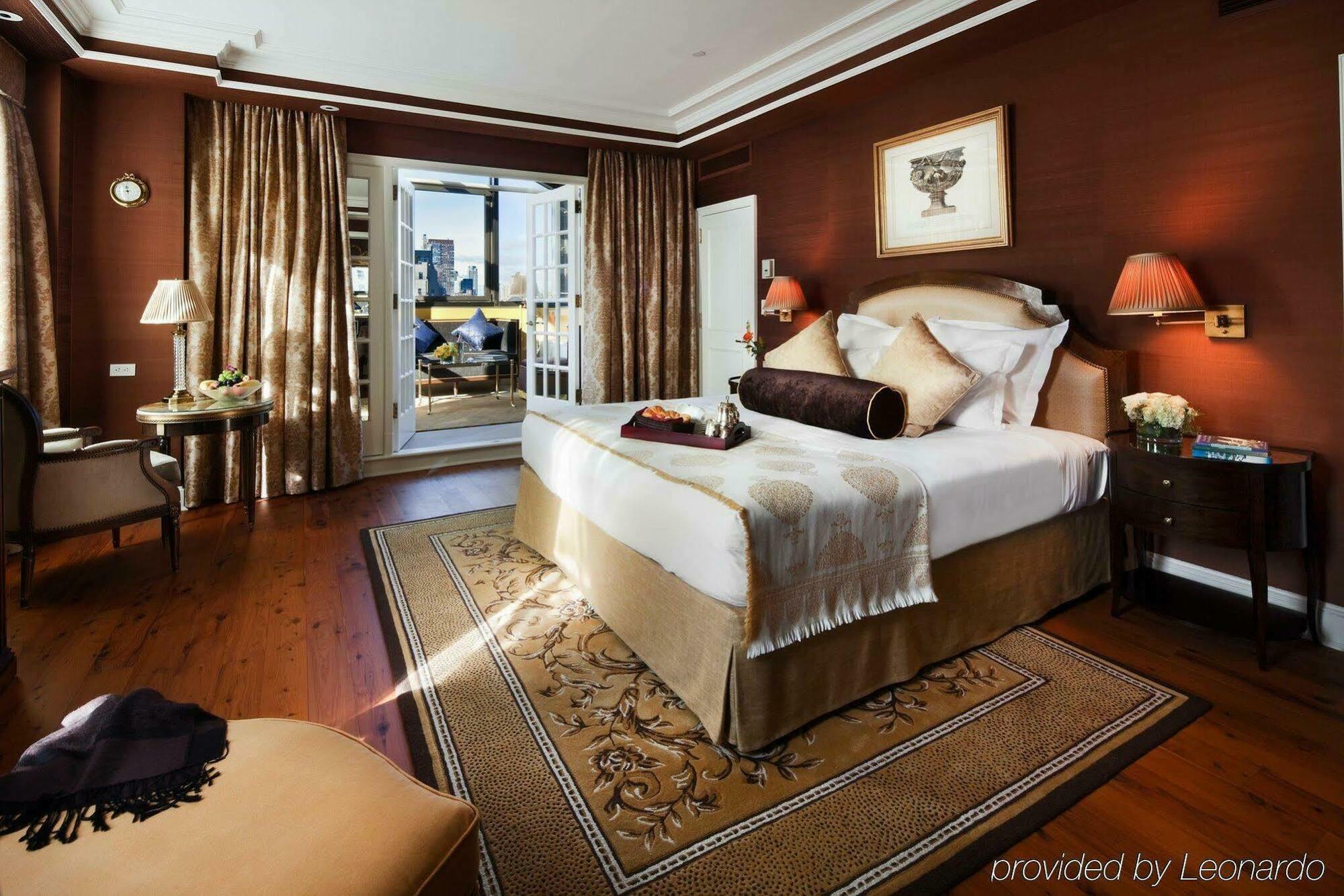 Plaza Athenee