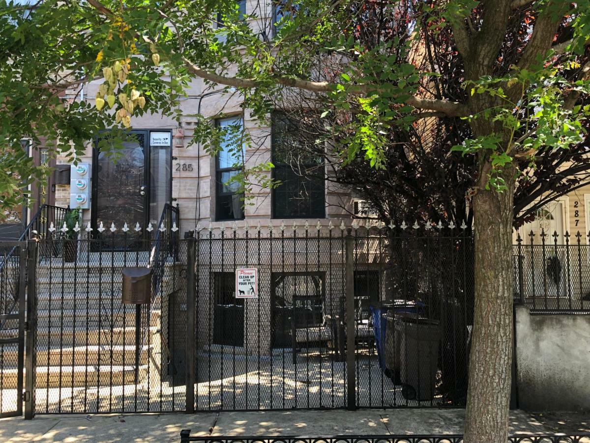Apartment Brooklyn's Finest - Cozy 2 Bedroom New York