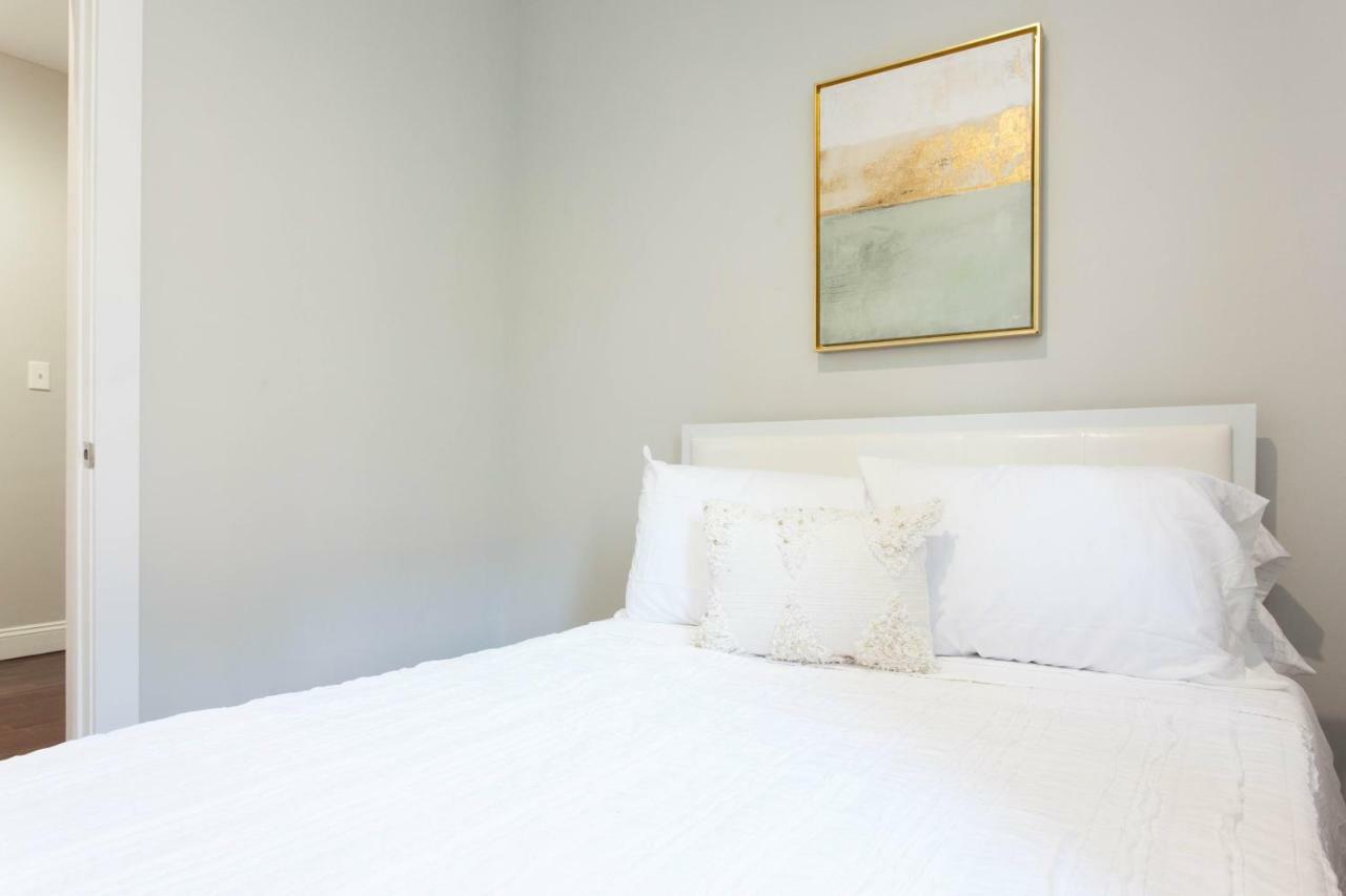 Private Bedroom In City