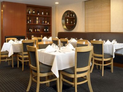 Hotel Street By Ihg 3*