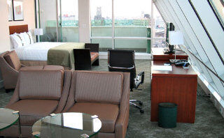 Lic Manhattan View Hotel 3*