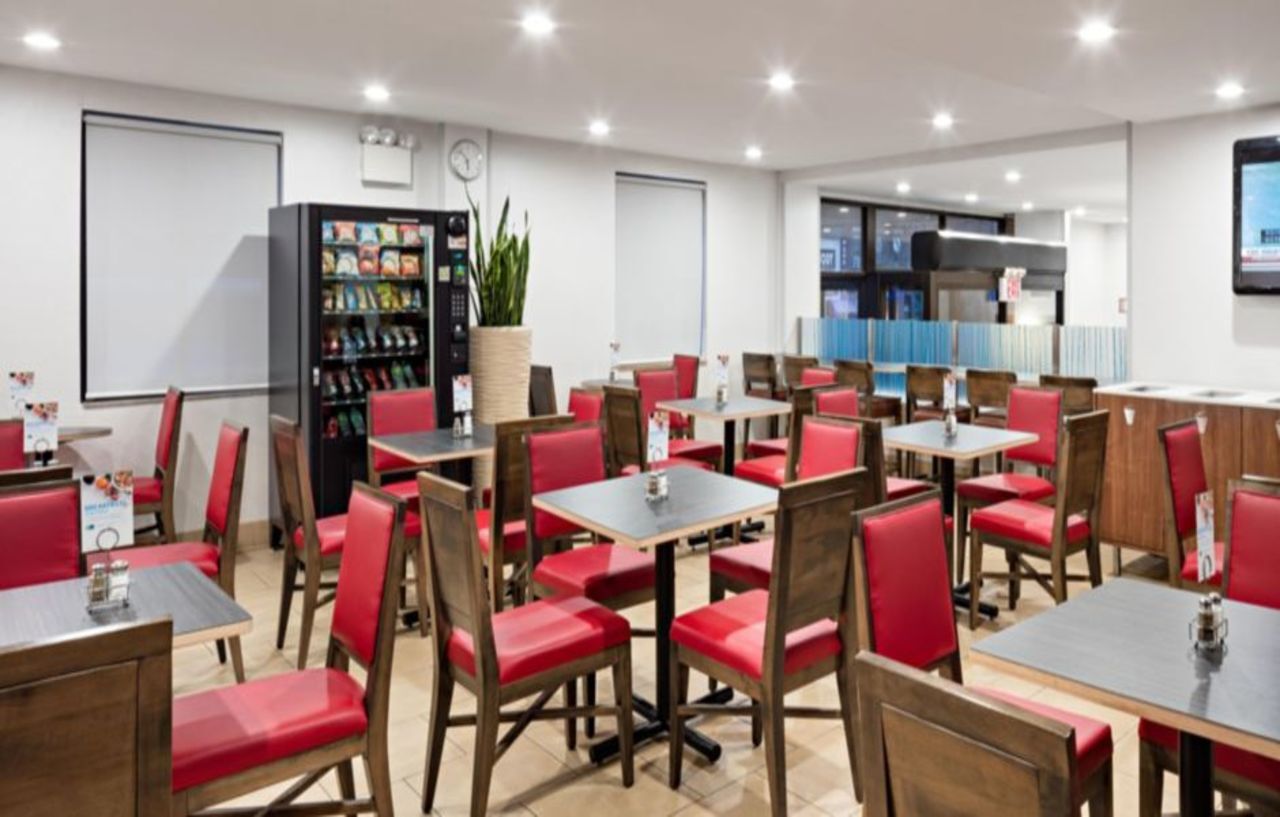 Holiday Express Brooklyn, An Ihg Hotel 3*