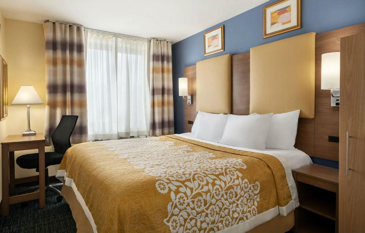 Days By Wyndham Brooklyn Hotel 2*